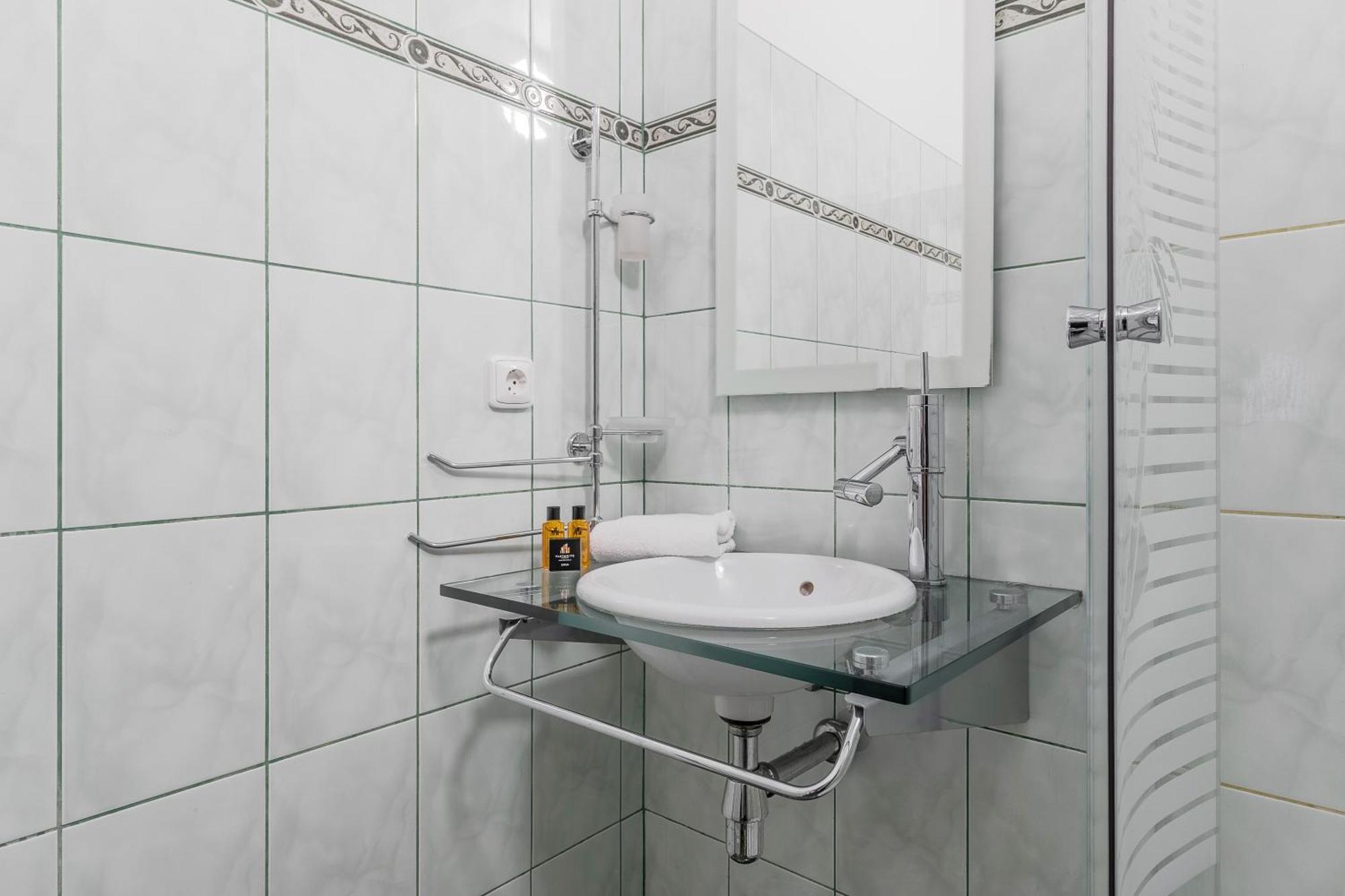 Апартаменты Scala Flat Орадя Экстерьер фото